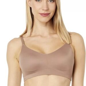 NEW W/ TAGS SPANX 30060R Trifecta Wireless Bra CAFE AU LAIT ALL SIZES AVAILABLE